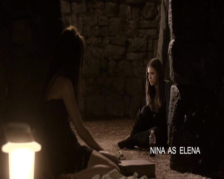 VampireDiariesWorld-dot-org_Seizoen2-DVDExtras-HerOwnWorstEnemy_ElenaKatherineandNina0142.jpg