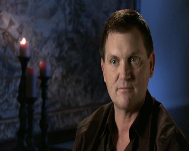 VampireDiariesWorld-dot-org_Seizoen2-DVDExtras-HerOwnWorstEnemy_ElenaKatherineandNina0242.jpg