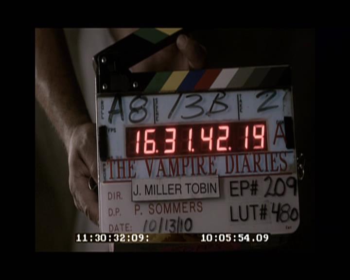 VampireDiariesWorld-dot-org_Seizoen2-DVDExtras-HerOwnWorstEnemy_ElenaKatherineandNina0243.jpg