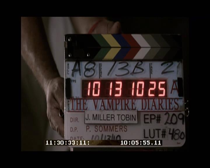 VampireDiariesWorld-dot-org_Seizoen2-DVDExtras-HerOwnWorstEnemy_ElenaKatherineandNina0244.jpg