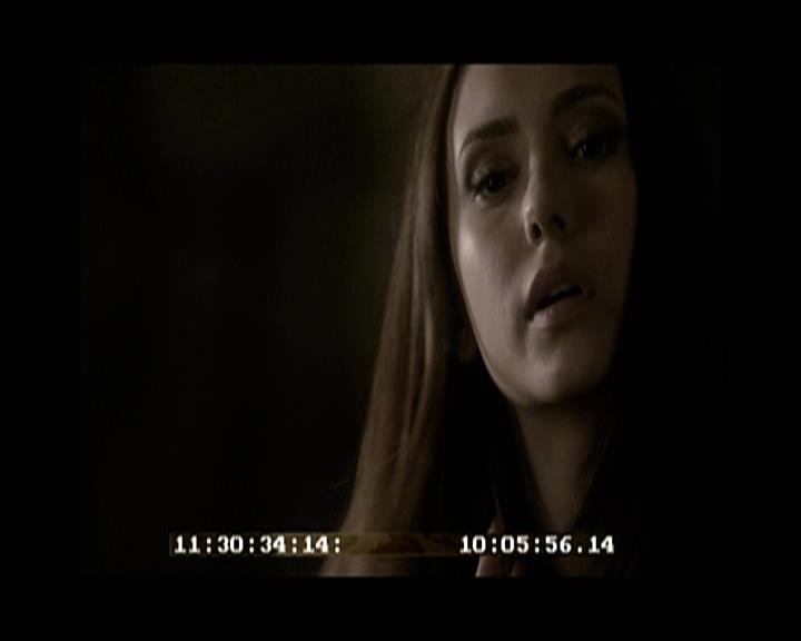 VampireDiariesWorld-dot-org_Seizoen2-DVDExtras-HerOwnWorstEnemy_ElenaKatherineandNina0245.jpg