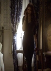 VampireDiariesWorld-dot-org_Seizoen2-DVDExtras-HerOwnWorstEnemy_ElenaKatherineandNina0008.jpg