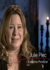 VampireDiariesWorld-dot-org_Seizoen2-DVDExtras-HerOwnWorstEnemy_ElenaKatherineandNina0089.jpg