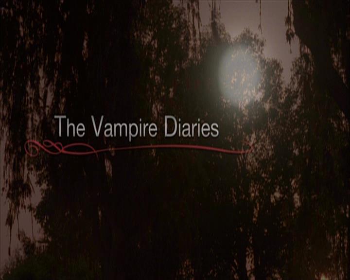 VampireDiariesWorld-dot-org_Seizoen2-DVDExtras-PagesOfTheWolf-HowlingAtTheMoon0004.jpg
