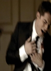 VampireDiariesWorld-dot-org_Seizoen2-DVDExtras-PagesOfTheWolf-TheMythAndTheMystery0159.jpg