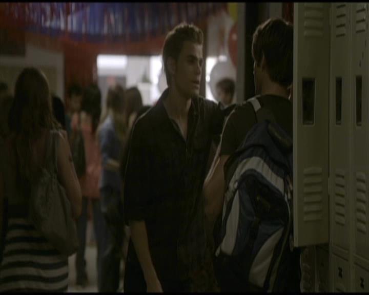 VampireDiariesWorld-dot-org_Seizoen2-DVDExtras-SecondBite0049.jpg