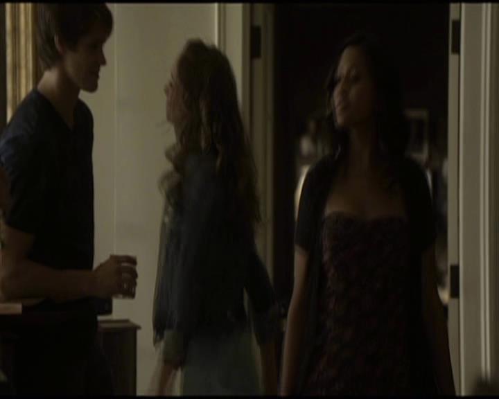 VampireDiariesWorld-dot-org_Seizoen2-DVDExtras-SecondBite0057.jpg