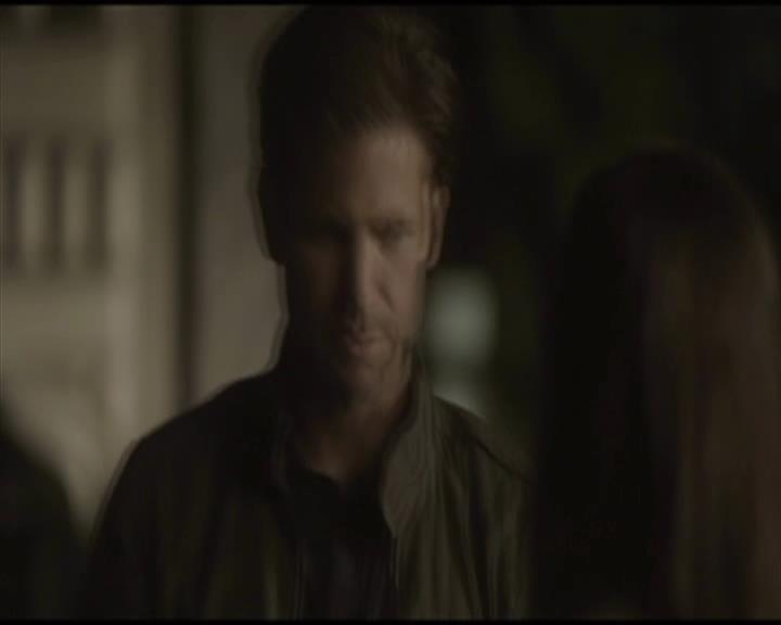 VampireDiariesWorld-dot-org_Seizoen2-DVDExtras-SecondBite0081.jpg
