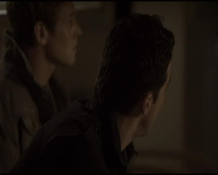 VampireDiariesWorld-dot-org_Seizoen2-DVDScenes-2x01TheReturn0000.jpg