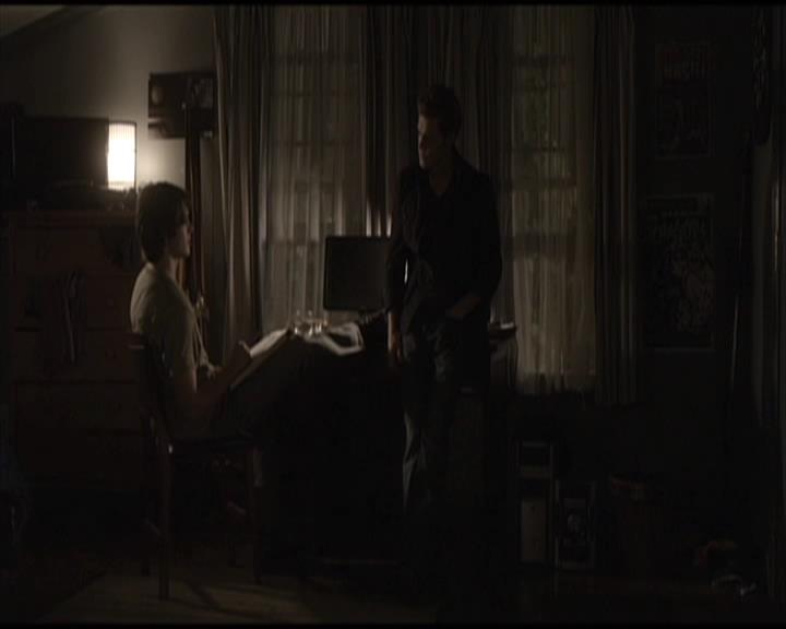 VampireDiariesWorld-dot-org_Seizoen2-DVDScenes-2x01TheReturn0144.jpg