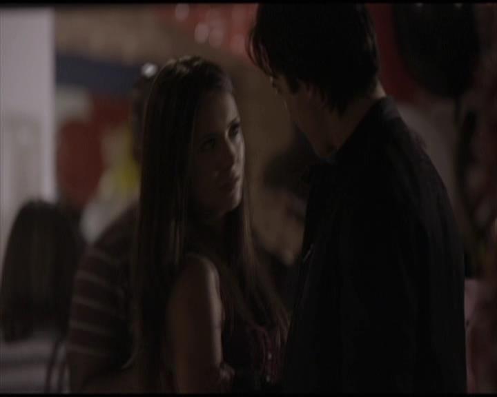 VampireDiariesWorld-dot-org_Seizoen2-DVDScenes-2x02BraveNewWorld0026.jpg
