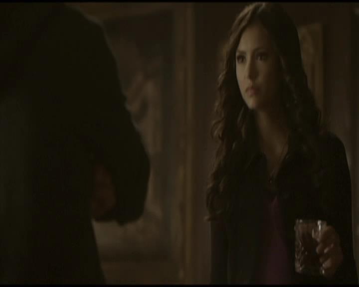 VampireDiariesWorld-dot-org_Seizoen2-DVDScenes-2x04MemoryLane0007.jpg