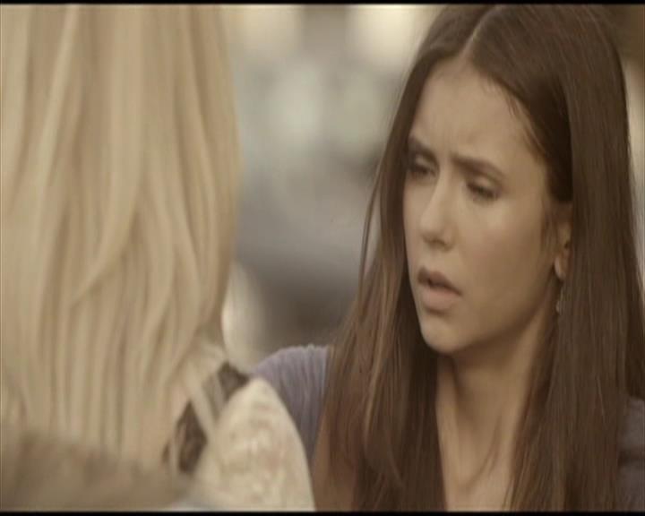VampireDiariesWorld-dot-org_Seizoen2-DVDScenes-2x04MemoryLane0049.jpg
