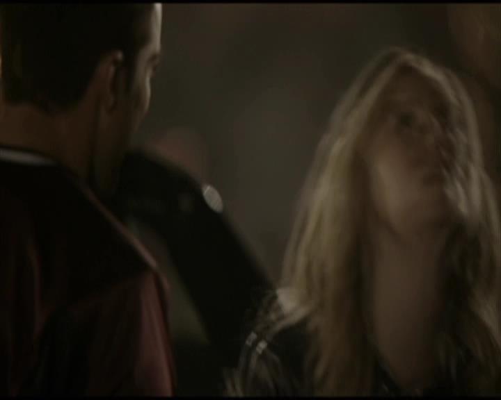 VampireDiariesWorld-dot-org_Seizoen2-DVDScenes-2x09Katerina0006.jpg