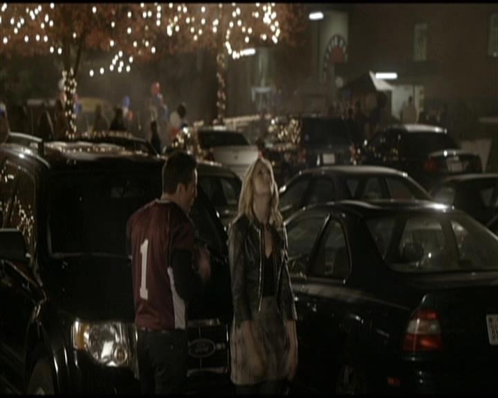 VampireDiariesWorld-dot-org_Seizoen2-DVDScenes-2x09Katerina0007.jpg