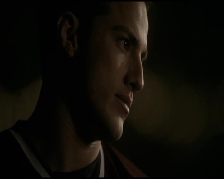 VampireDiariesWorld-dot-org_Seizoen2-DVDScenes-2x09Katerina0016.jpg VampireDiariesWorld-dot-org_Seizoen2-DVDScenes-2x09Katerina0016.jpg