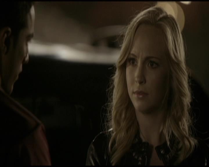 VampireDiariesWorld-dot-org_Seizoen2-DVDScenes-2x09Katerina0057.jpg