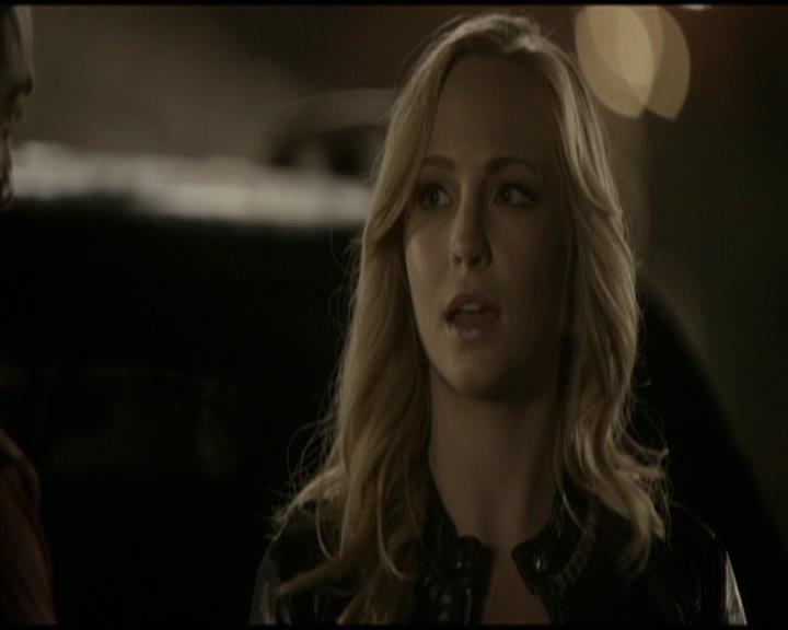 VampireDiariesWorld-dot-org_Seizoen2-DVDScenes-2x09Katerina0060.jpg