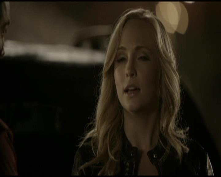 VampireDiariesWorld-dot-org_Seizoen2-DVDScenes-2x09Katerina0061.jpg