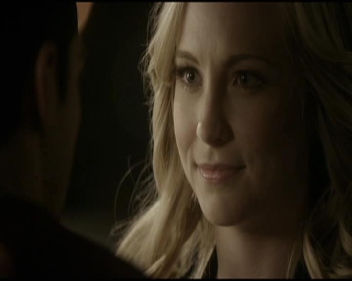 VampireDiariesWorld-dot-org_Seizoen2-DVDScenes-2x09Katerina0089.jpg