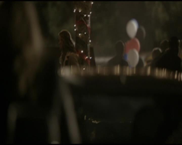 VampireDiariesWorld-dot-org_Seizoen2-DVDScenes-2x09Katerina0109.jpg