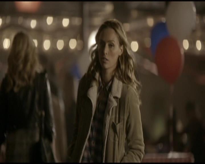 VampireDiariesWorld-dot-org_Seizoen2-DVDScenes-2x09Katerina0116.jpg