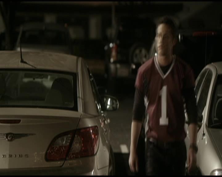 VampireDiariesWorld-dot-org_Seizoen2-DVDScenes-2x09Katerina0117.jpg