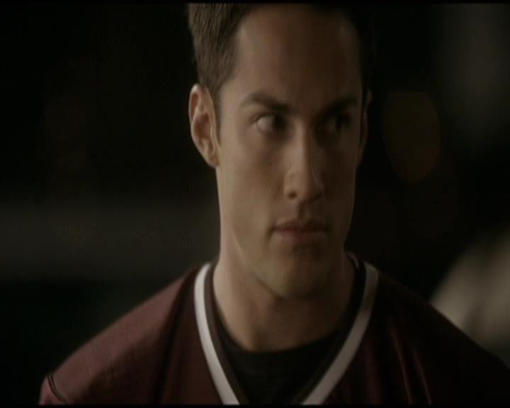 VampireDiariesWorld-dot-org_Seizoen2-DVDScenes-2x09Katerina0145.jpg