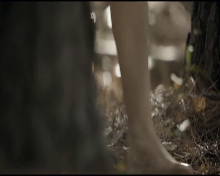 VampireDiariesWorld-dot-org_Seizoen2-DVDScenes-2x11ByTheLightOfTheMoon0229.jpg