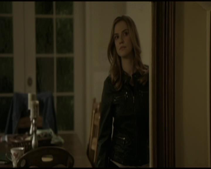 VampireDiariesWorld-dot-org_Seizoen2-DVDScenes-2x13DaddyIssues0014.jpg