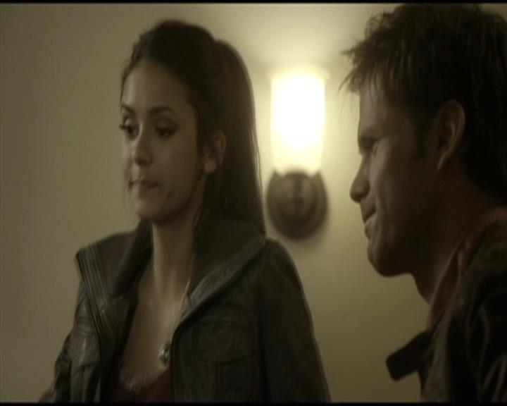 VampireDiariesWorld-dot-org_Seizoen2-DVDScenes-2x13DaddyIssues0023.jpg