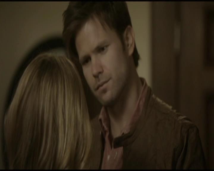 VampireDiariesWorld-dot-org_Seizoen2-DVDScenes-2x13DaddyIssues0042.jpg