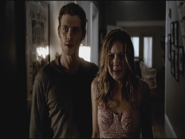 VampireDiariesWorld-dot-org-TVD_3x01TheBirthday0126.jpg