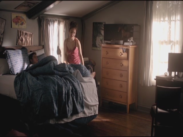 VampireDiariesWorld-dot-org-TVD_3x01TheBirthday0201.jpg