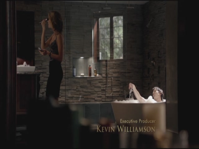 VampireDiariesWorld-dot-org-TVD_3x01TheBirthday0299.jpg
