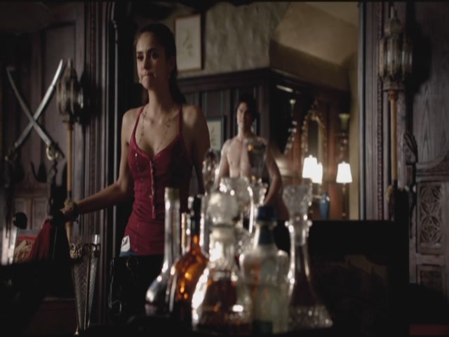 VampireDiariesWorld-dot-org-TVD_3x01TheBirthday0347.jpg
