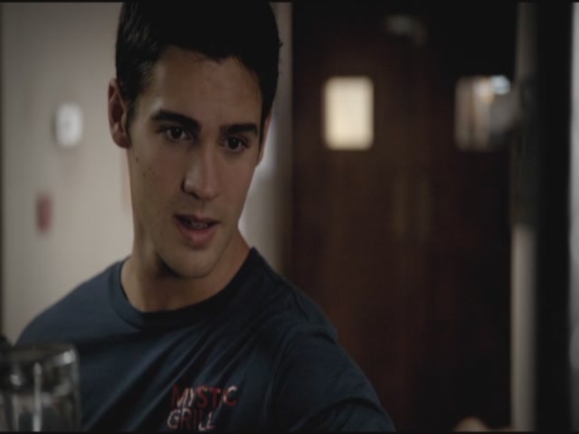 VampireDiariesWorld-dot-org-TVD_3x01TheBirthday0449.jpg