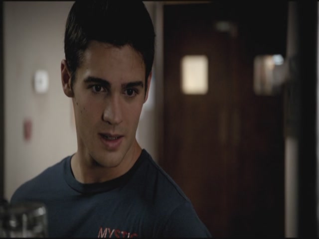 VampireDiariesWorld-dot-org-TVD_3x01TheBirthday0450.jpg