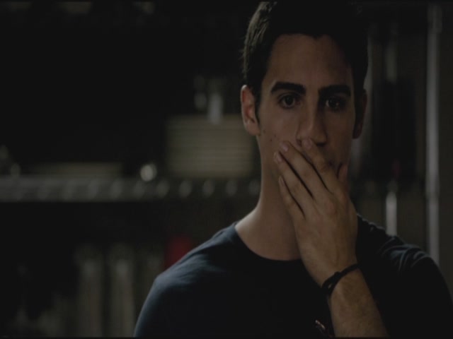 VampireDiariesWorld-dot-org-TVD_3x01TheBirthday0465.jpg