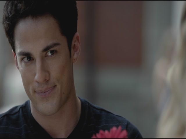 VampireDiariesWorld-dot-org-TVD_3x01TheBirthday0505.jpg