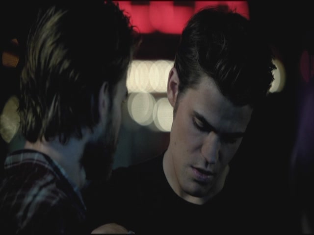 VampireDiariesWorld-dot-org-TVD_3x01TheBirthday0607.jpg