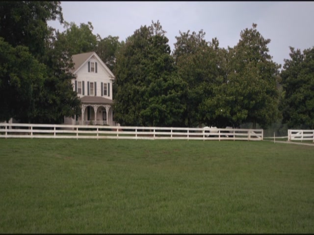 VampireDiariesWorld-dot-org-TVD_3x01TheBirthday0617.jpg