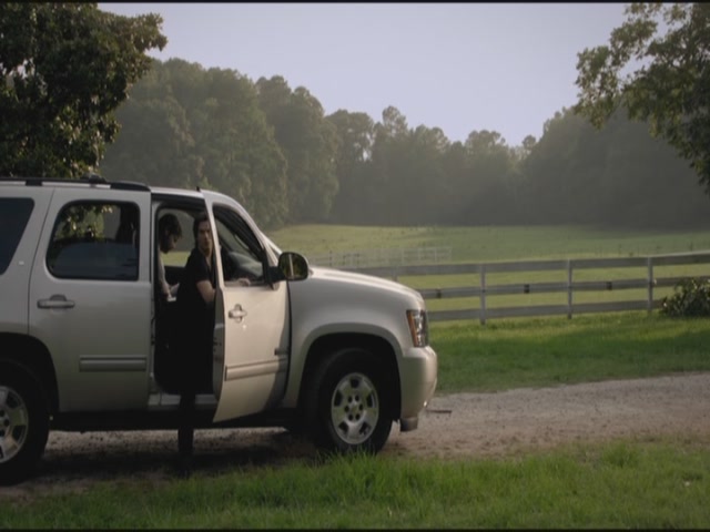 VampireDiariesWorld-dot-org-TVD_3x01TheBirthday0625.jpg