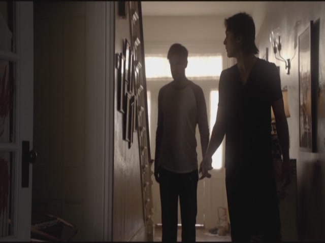 VampireDiariesWorld-dot-org-TVD_3x01TheBirthday0677.jpg