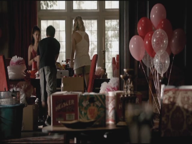 VampireDiariesWorld-dot-org-TVD_3x01TheBirthday0728.jpg