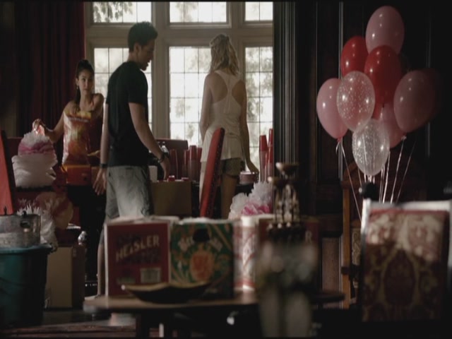VampireDiariesWorld-dot-org-TVD_3x01TheBirthday0730.jpg