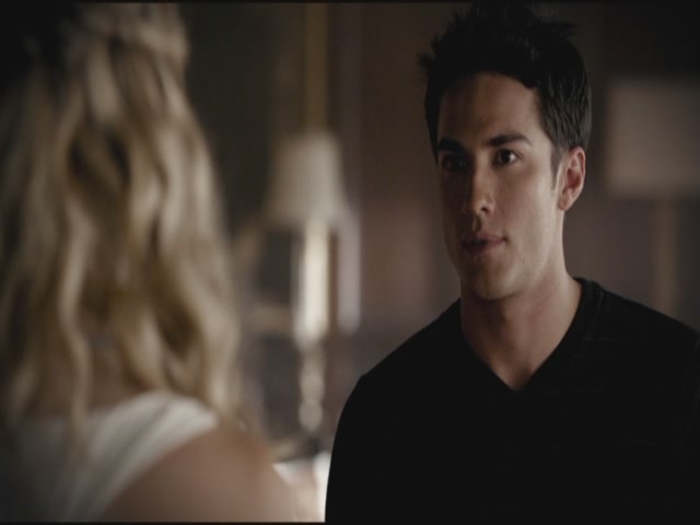 VampireDiariesWorld-dot-org-TVD_3x01TheBirthday0798.jpg