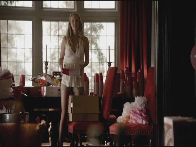 VampireDiariesWorld-dot-org-TVD_3x01TheBirthday0815.jpg