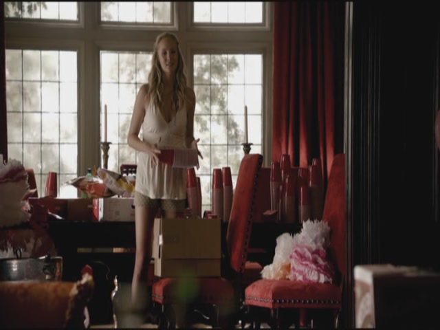 VampireDiariesWorld-dot-org-TVD_3x01TheBirthday0816.jpg