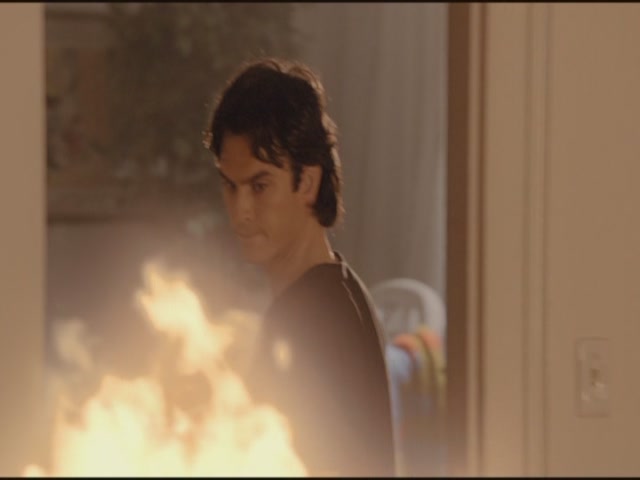 VampireDiariesWorld-dot-org-TVD_3x01TheBirthday0856.jpg
